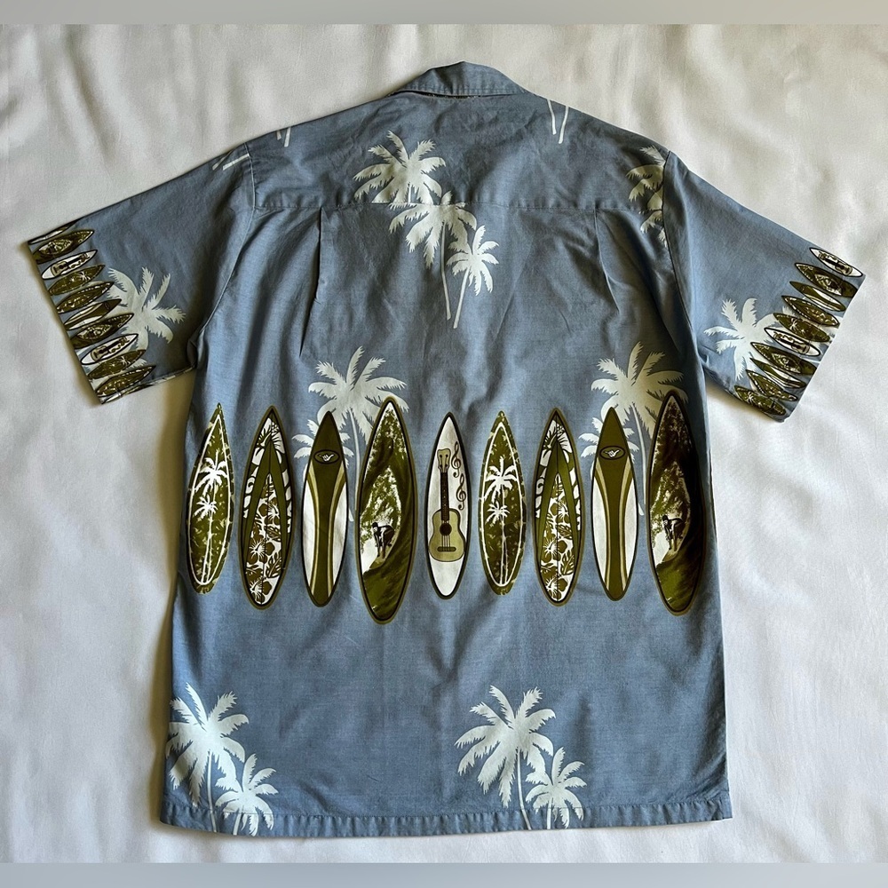 Hawaiian Surf Shirt Ali's Fashion Size Medium Light Blue Surf Board & Palm Trees - Picture 6 of 6